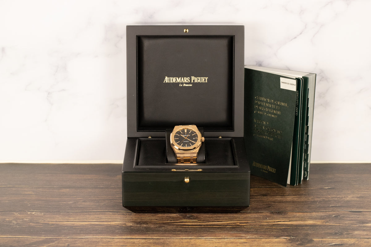 Audemars Piguet<br>15400OR Royal Oak Black Dial