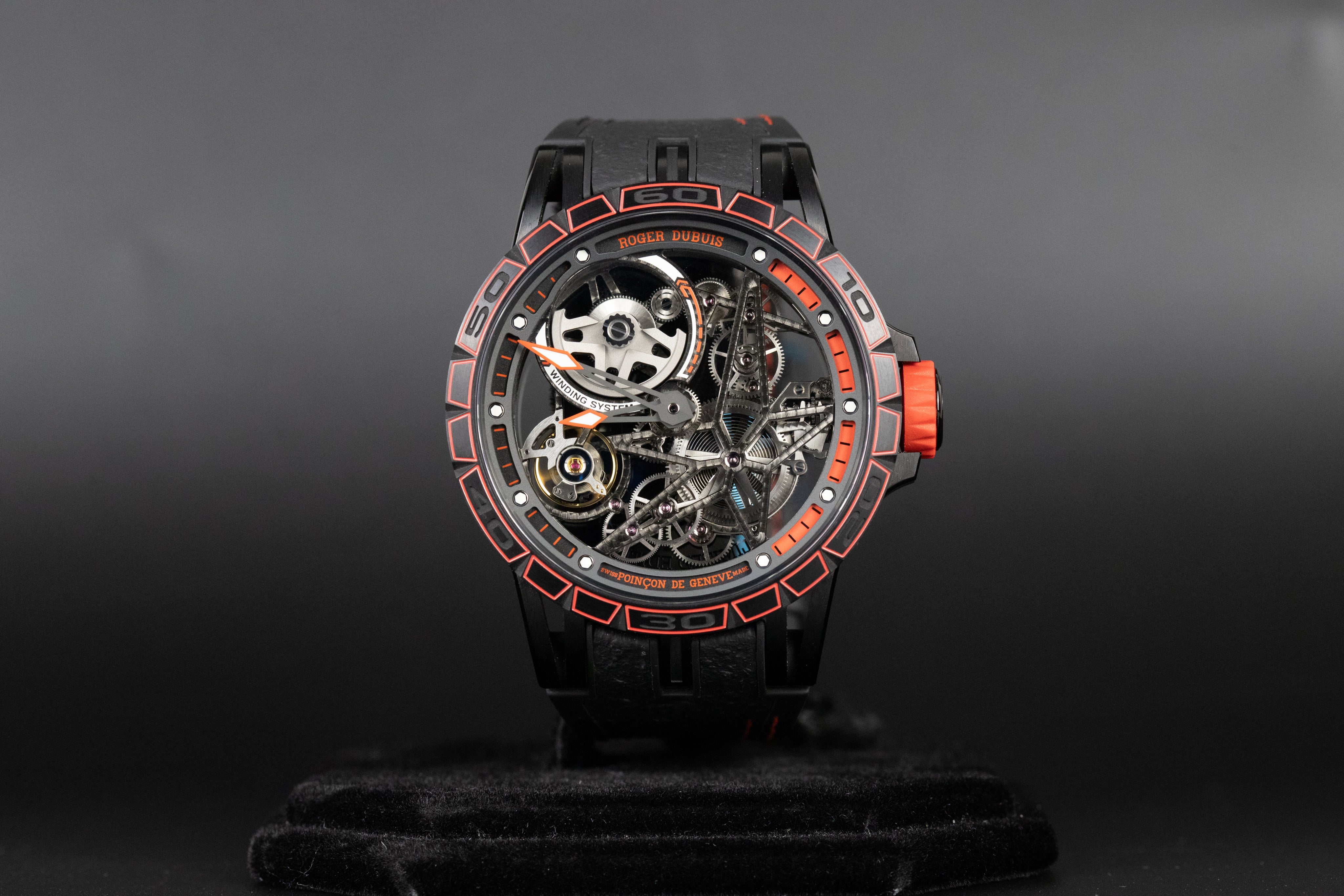 Excalibur Quatuor Carbon - the mechanical magic by Roger Dubuis - YouTube