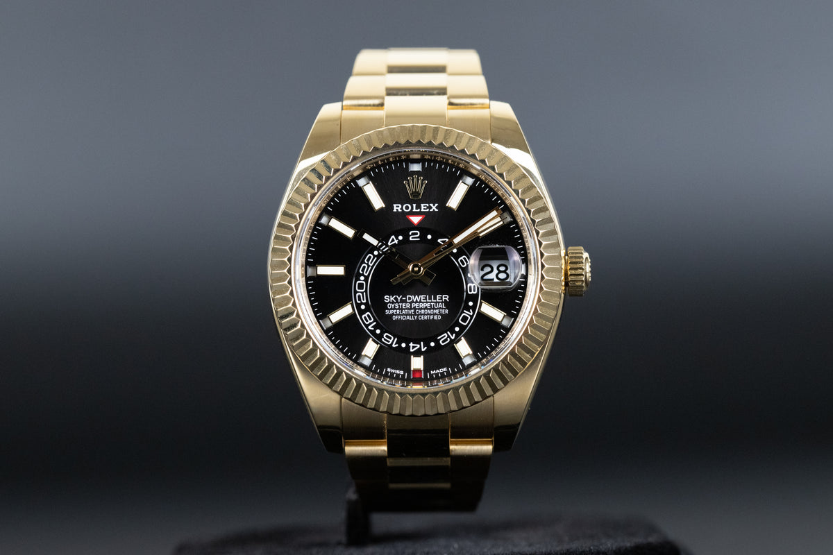 Rolex<br>326938 Sky-Dweller Black Dial