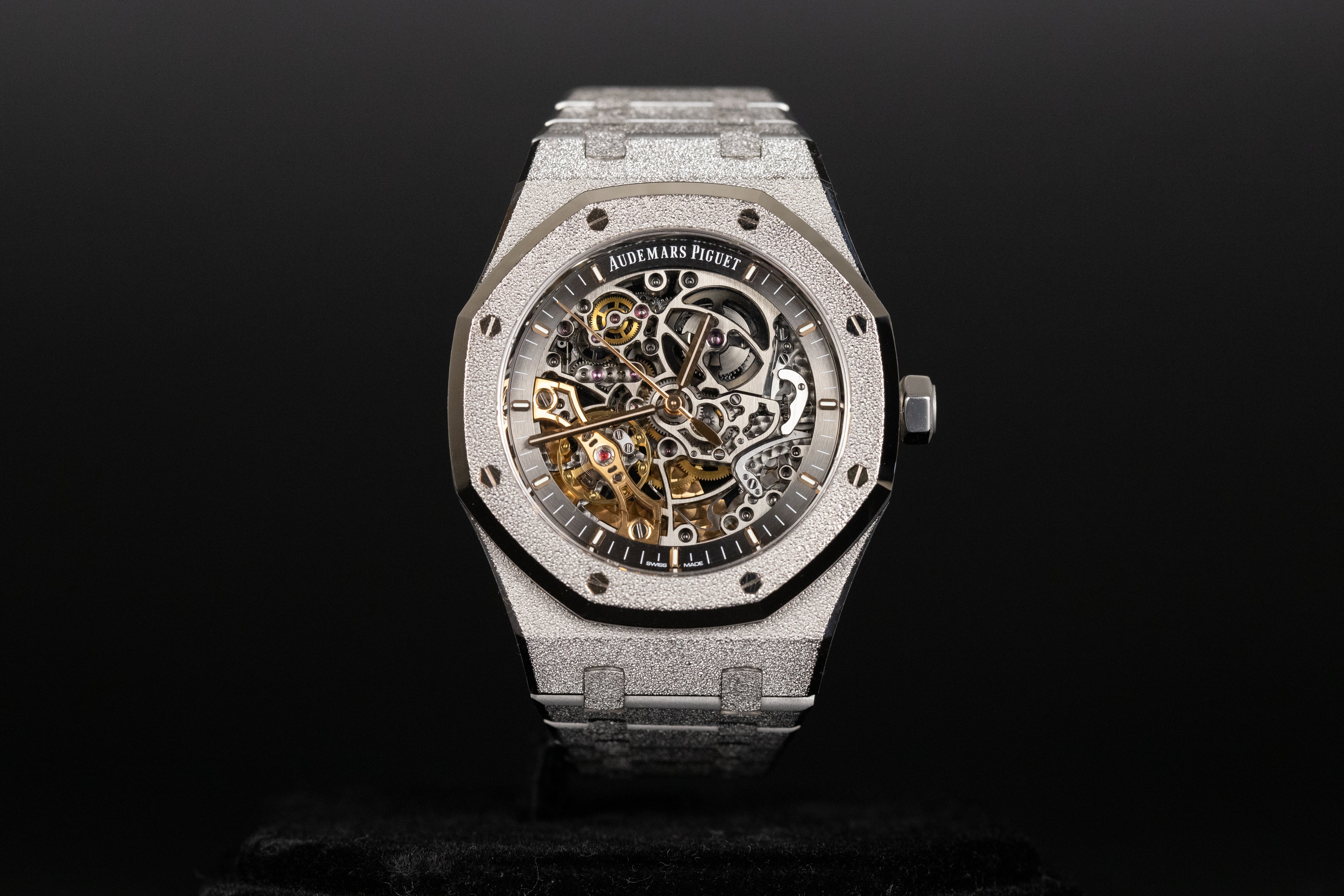 Audemars Piguet15407BC Royal Oak Frosted White Gold Skeleton Dial