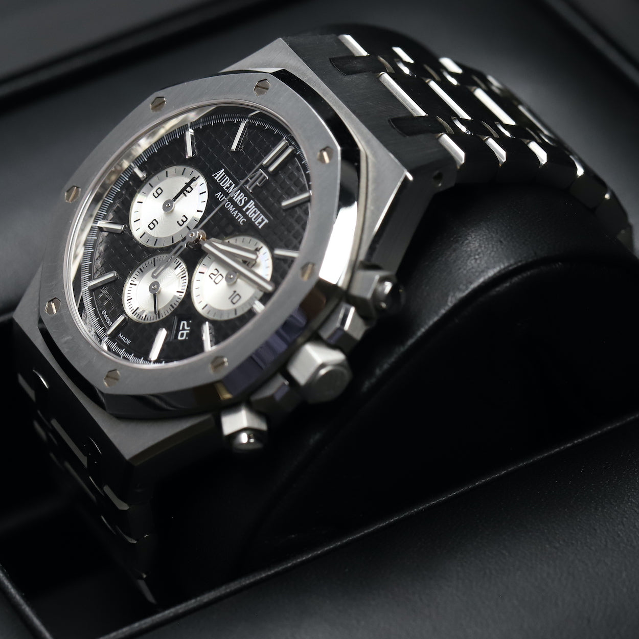 Audemars piguet royal oak chronograph black hot sale