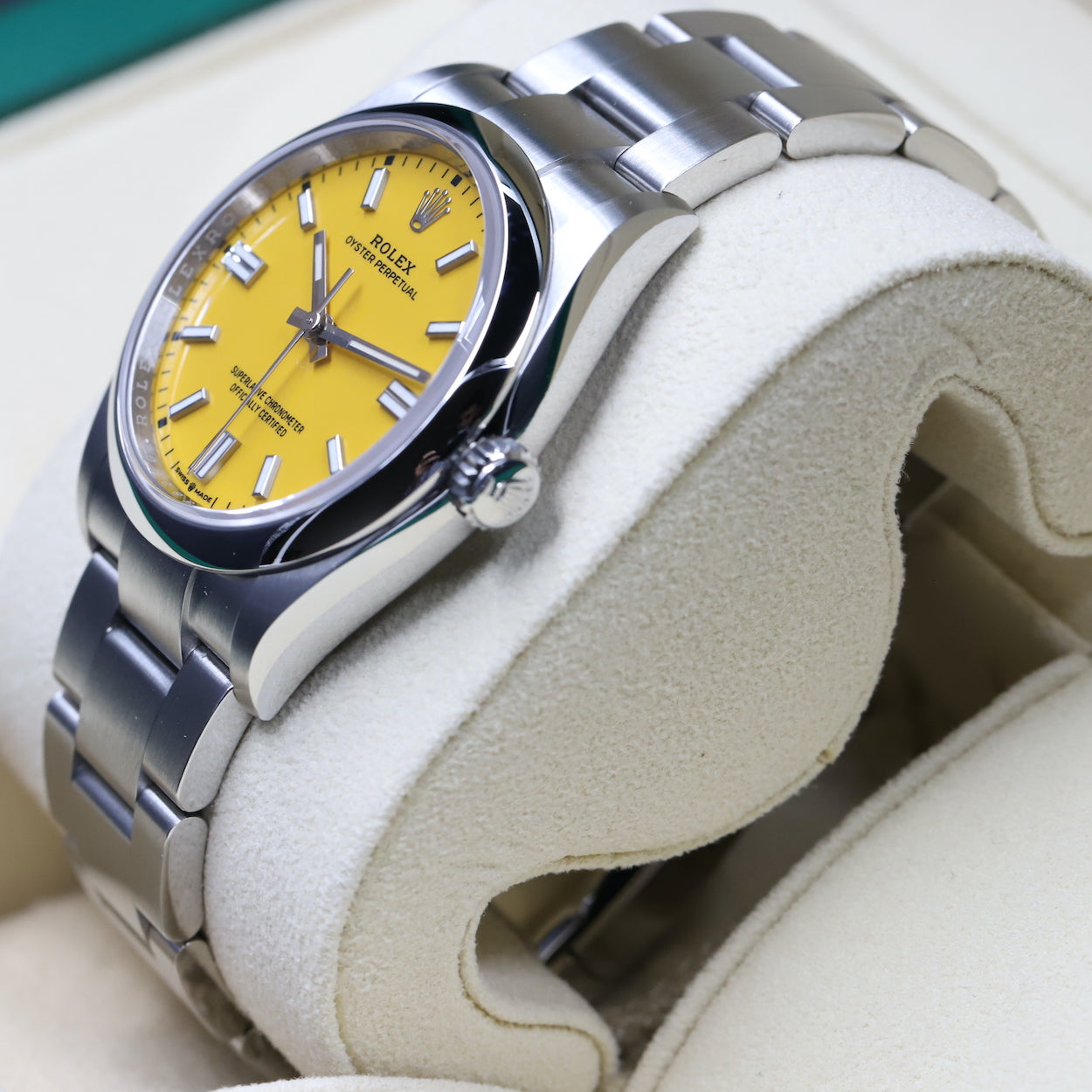 Rolex126000 Oyster Perpetual 36mm Yellow Dial Newport Watch Club