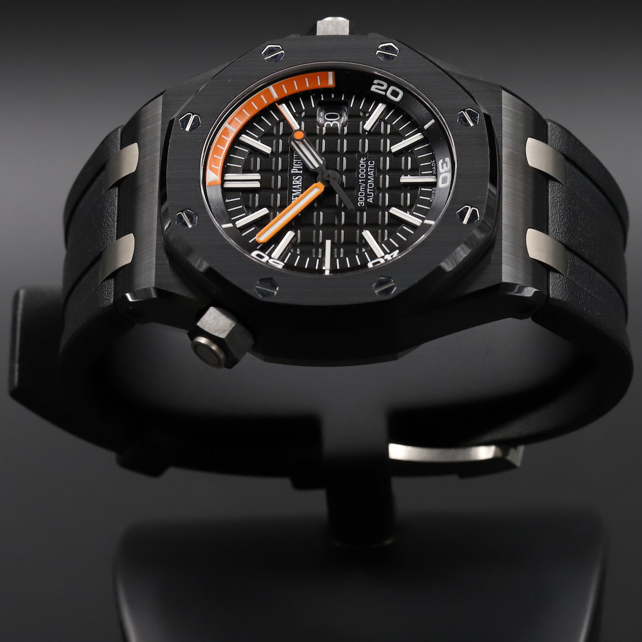 Audemars Piguet15707CE Royal Oak Offshore Diver Newport Watch Club