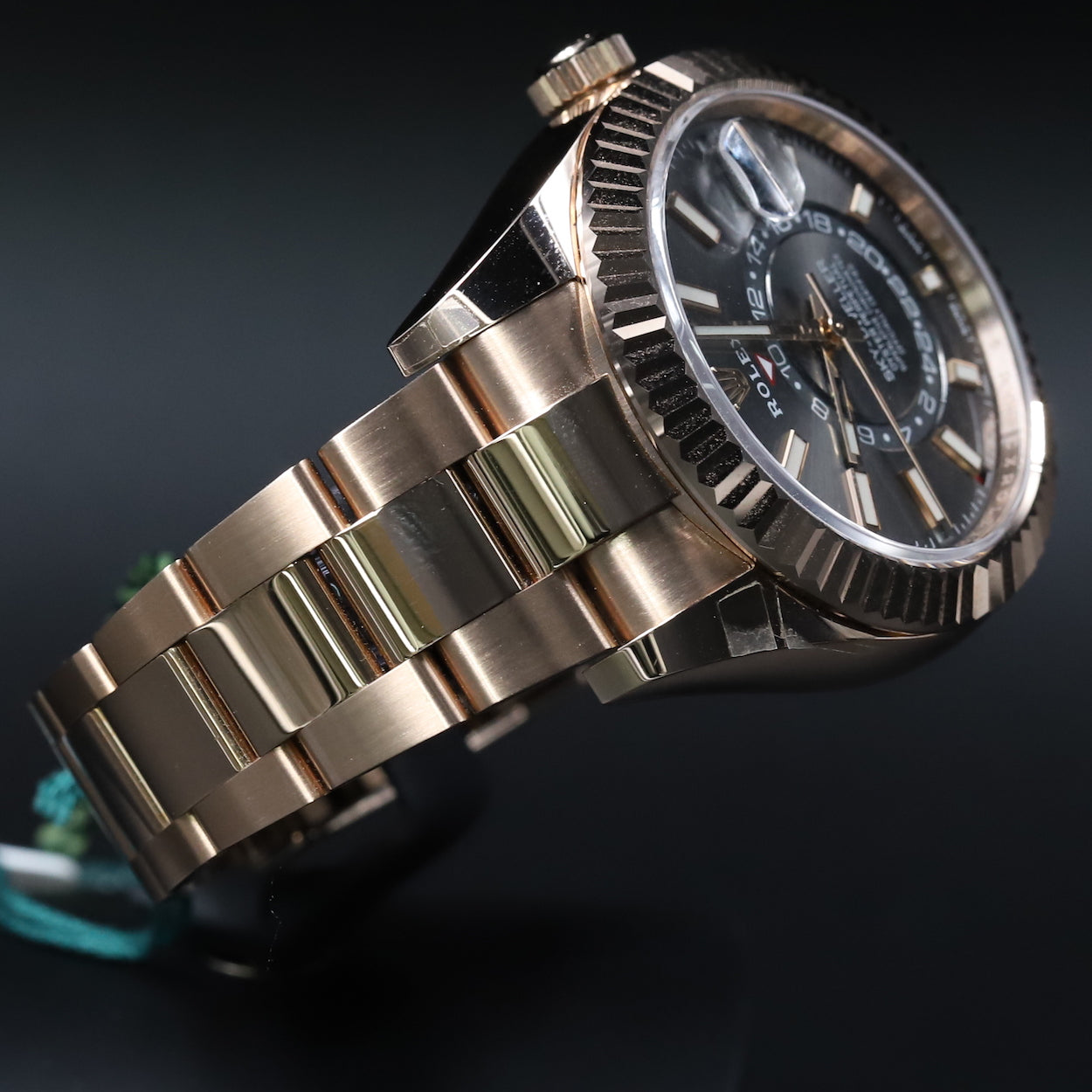 Sky dweller rhodium online dial