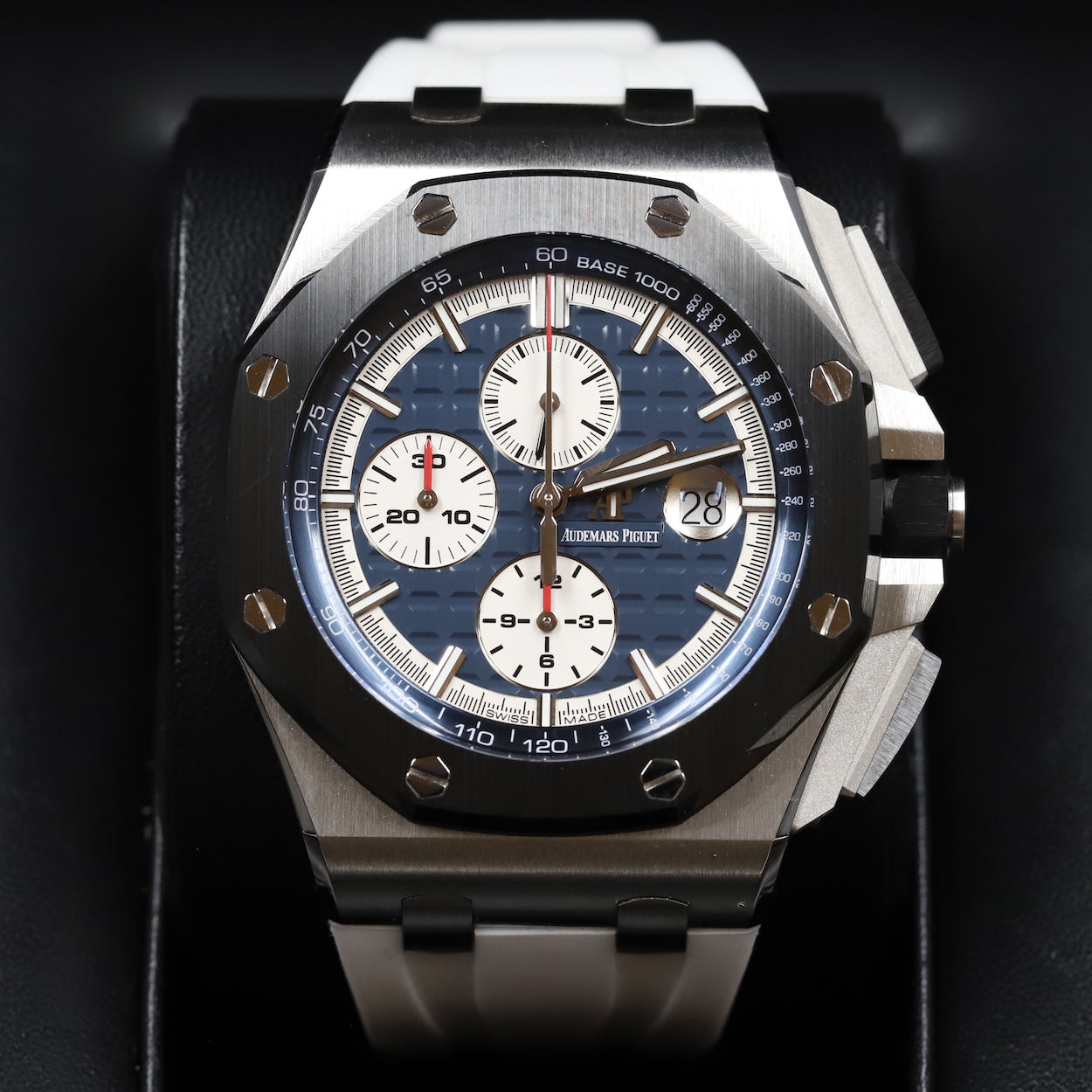 Audemars Piguet26401PO Royal Oak Offshore Platinum Carbon