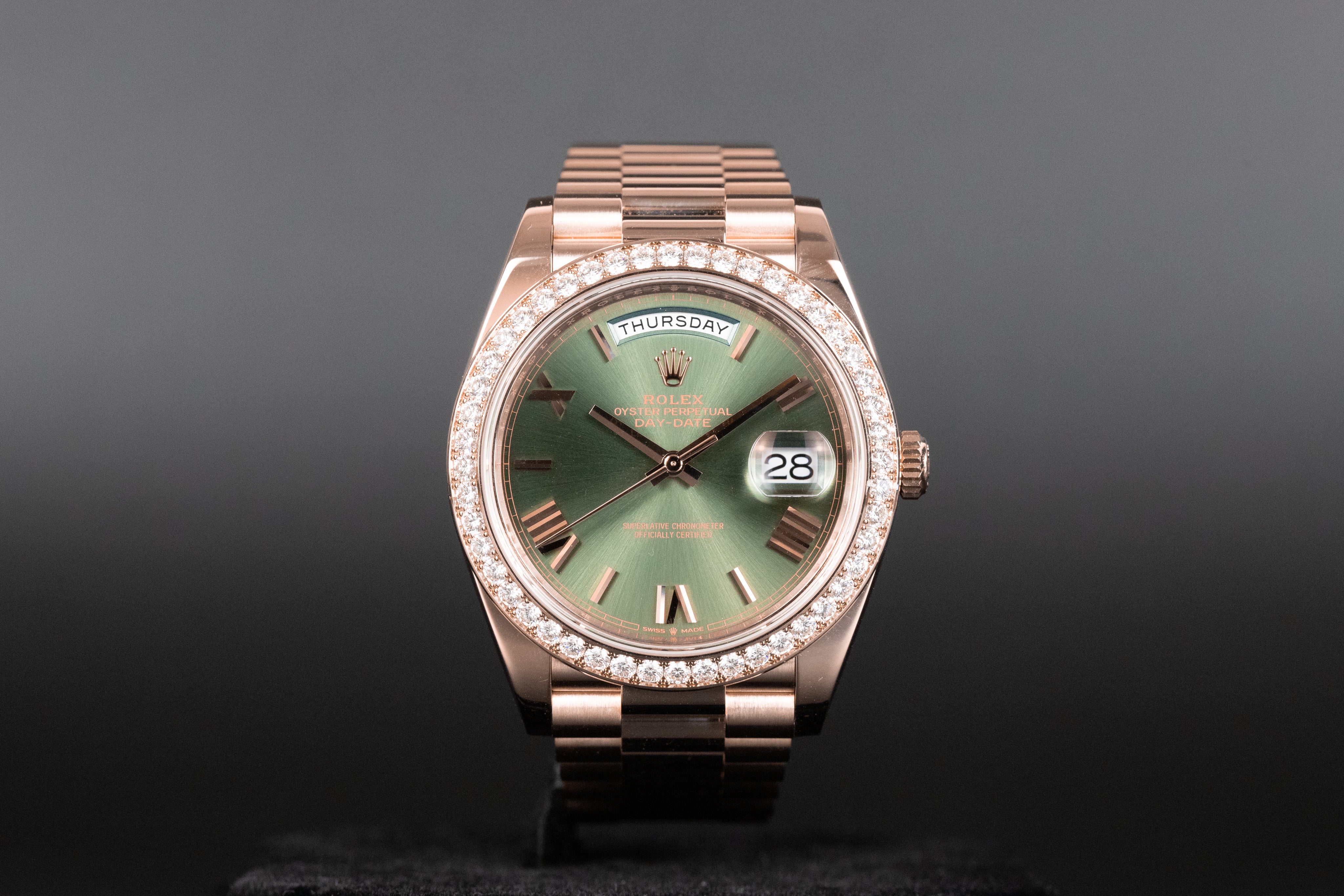 Day date 40 on sale rose gold green dial