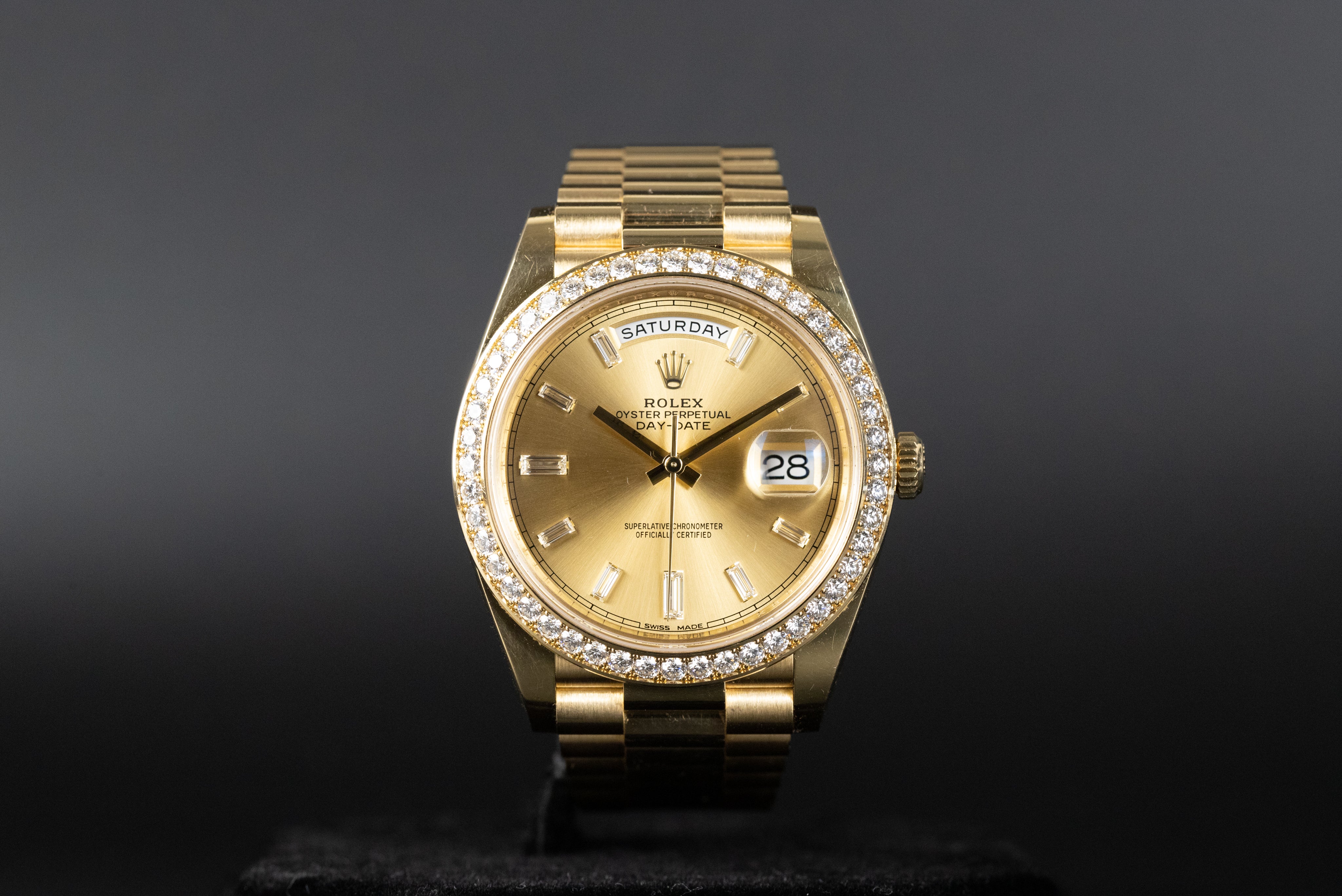 Day date clearance 40 diamond bezel